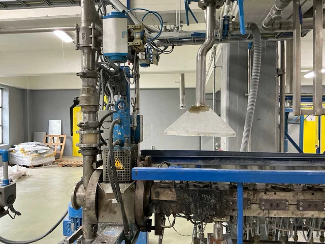 (c) 2012 tsa industriale fhte43.60 ultra high speed extruder compounder - afbeelding 13 van  28