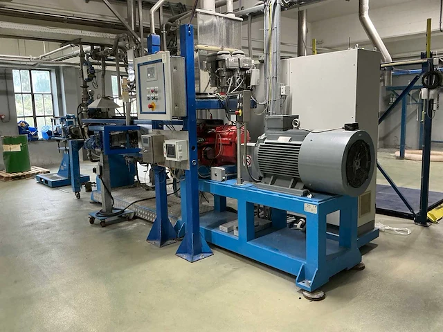 (c) 2012 tsa industriale fhte43.60 ultra high speed extruder compounder - afbeelding 22 van  28