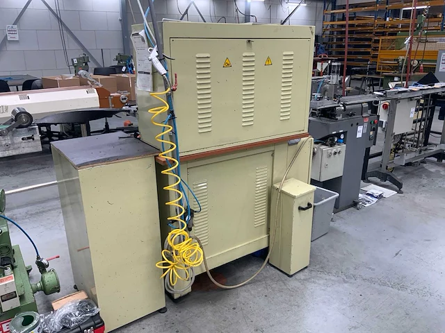 (c) 2013 bibo fca 93n automatische pons / afkortsnijmachine - afbeelding 7 van  10
