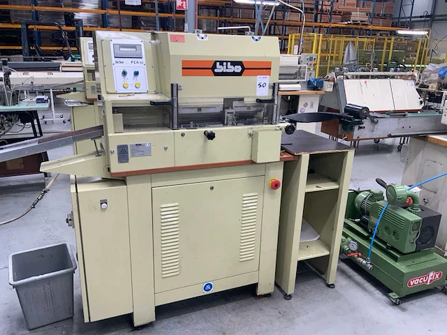 (c) 2013 bibo fca 93n automatische pons / afkortsnijmachine - afbeelding 3 van  10