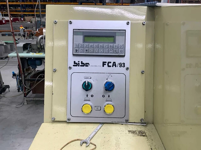 (c) 2013 bibo fca 93n automatische pons / afkortsnijmachine - afbeelding 6 van  10