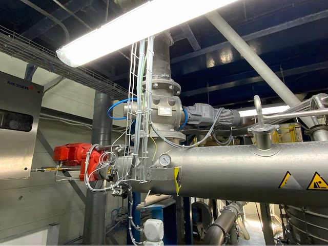 (c) 2018 gotic gsm 630 va stainless steel cryogenic pinn mill - afbeelding 12 van  15