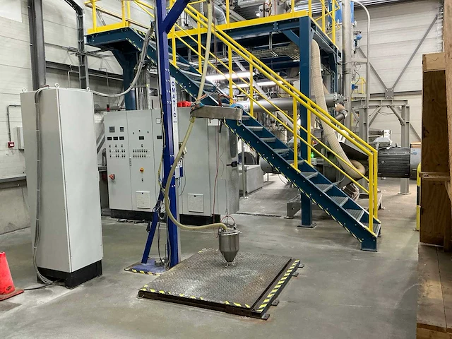 (c) 2018 helios omatic big bag discharge station - afbeelding 1 van  9