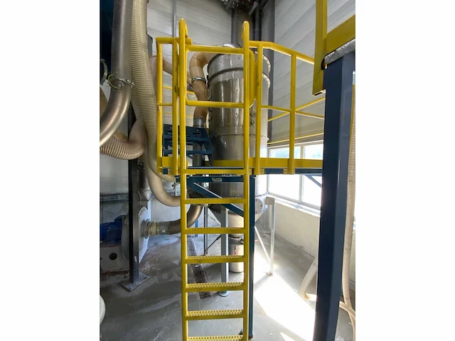 (c) 2018 nea cryogenic vertical placed dryer - afbeelding 19 van  22