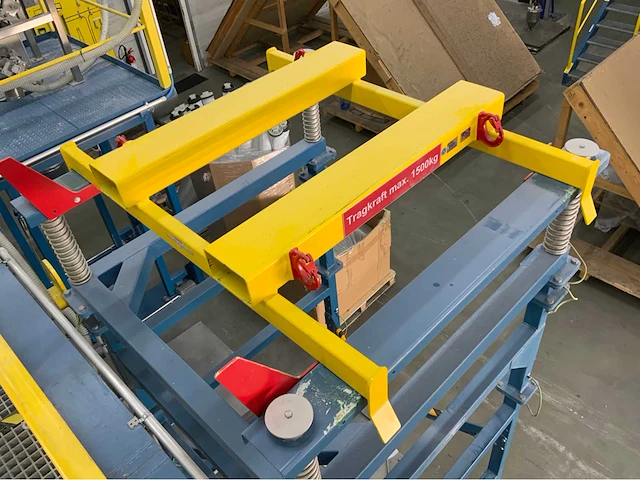 (c) 2019 j. engelsmann ag bigbag lg egst-aufsetz filling station - afbeelding 10 van  13