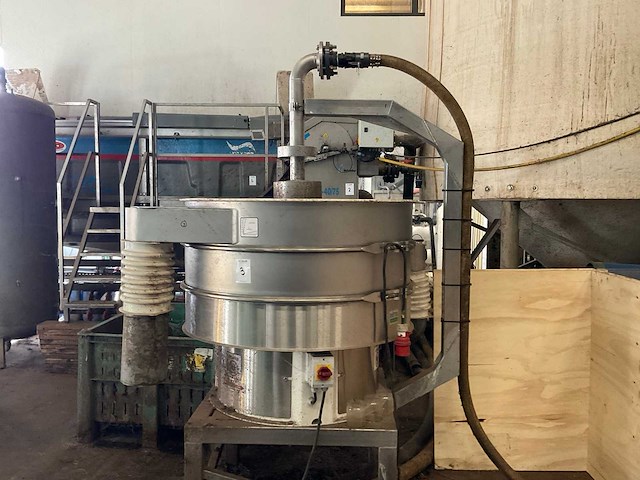 (c) 2023 bèta 1200 rvs afvalwater trilzeef - afbeelding 2 van  7