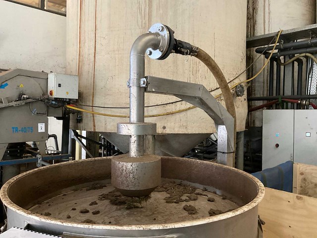 (c) 2023 bèta 1200 rvs afvalwater trilzeef - afbeelding 5 van  7