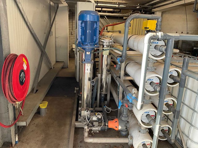 (c) ad technologie omgekeerde osmose waterzuiveringsinstallatie - afbeelding 18 van  23