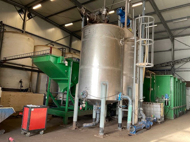 (c) eindcombinatie de complete bioraffinage verwerkingslijn. kavels 1 t/m 30 - afbeelding 1 van  13