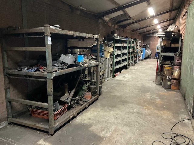 (c) eindcombinatie, “inhoud magazijn” - afbeelding 1 van  2