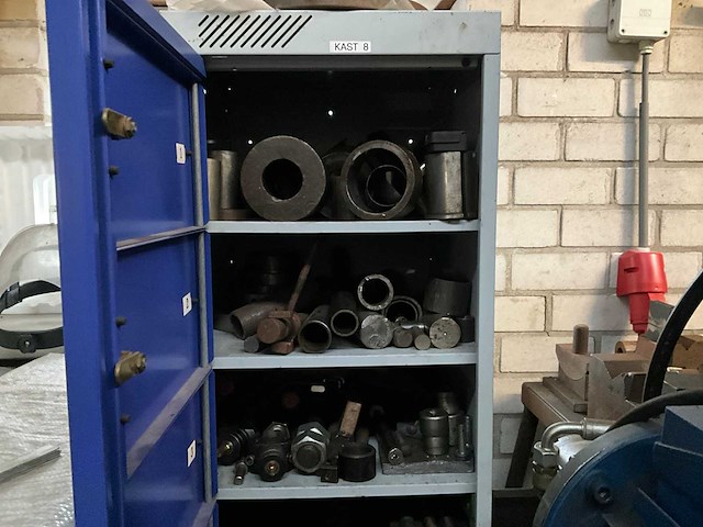 C-frame persmachine - afbeelding 12 van  17