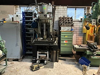 C-frame persmachine - afbeelding 2 van  17