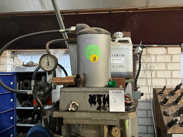 C-frame persmachine - afbeelding 3 van  17