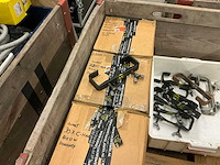 C-haken en floorstands - afbeelding 4 van  6