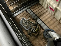 C-haken, zwenkwielen en bevestigingsmaterialen - afbeelding 3 van  8