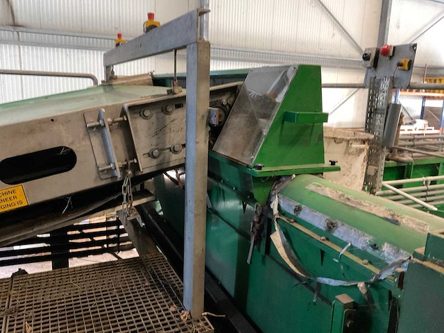 (c) invoervijzelsnijmachine - afbeelding 9 van  12