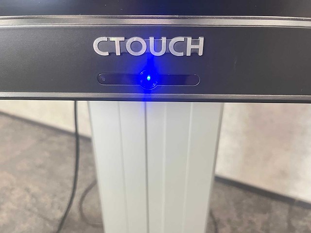 C-touch - 65" interactieve touchscreen met statief - afbeelding 6 van  7