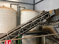 (c) verticale opslagtank (601) - afbeelding 1 van  4