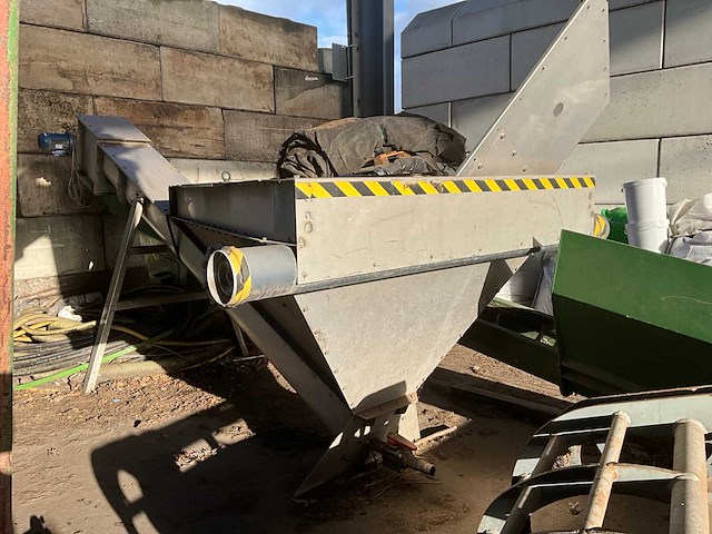 (c) wamgroup rvs opvoer schroeftransporteur - afbeelding 1 van  6