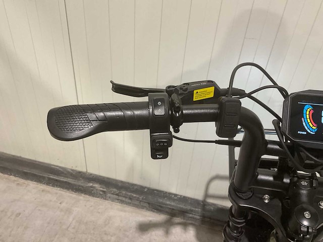 C28 groen elektrische fiets - afbeelding 41 van  57