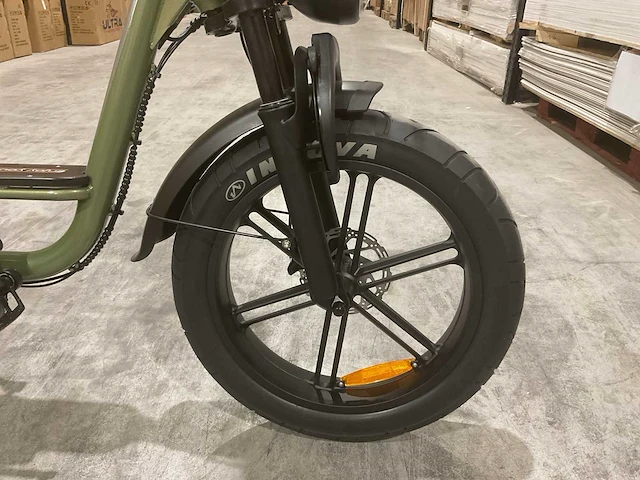 C28 groen elektrische fiets - afbeelding 23 van  24