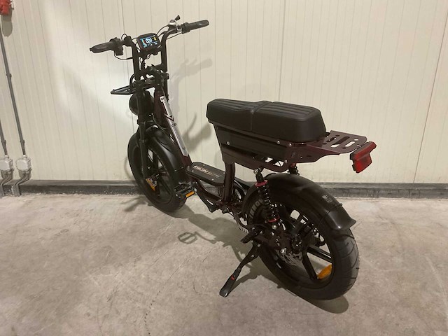 C28 paars elektrische fiets - afbeelding 53 van  66