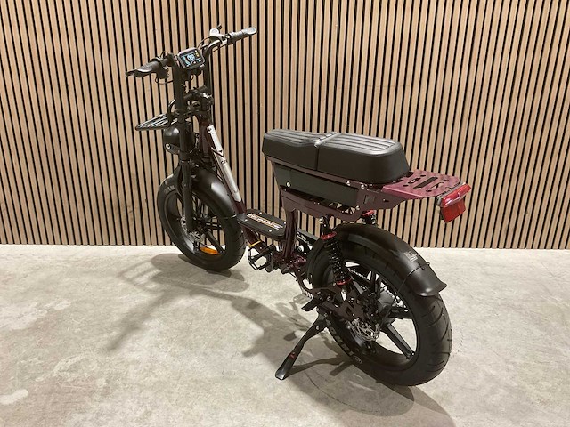 C28 paars elektrische fiets - afbeelding 31 van  66