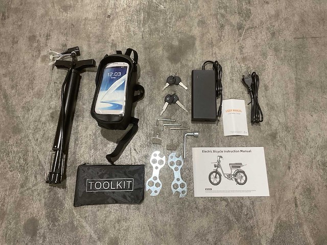 C28 paars elektrische fiets - afbeelding 6 van  49