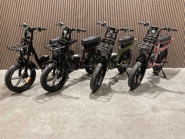 C28 paars elektrische fiets - afbeelding 46 van  49