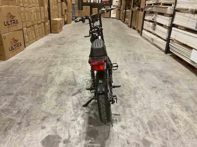 C28 paars elektrische fiets - afbeelding 21 van  22