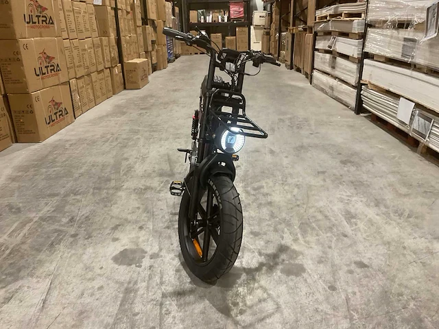 C28 paars elektrische fiets - afbeelding 16 van  22