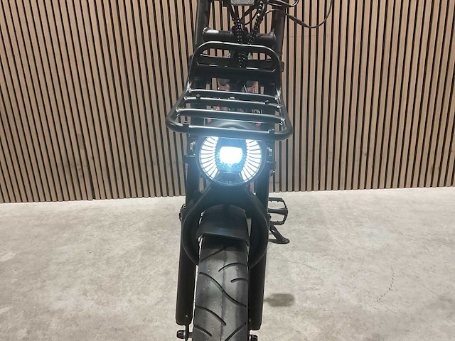 C28 roze elektrische fiets - afbeelding 31 van  53