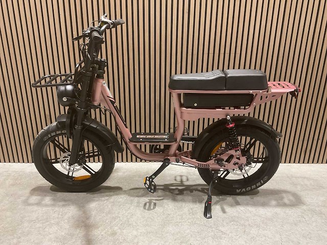 C28 roze elektrische fiets - afbeelding 35 van  69