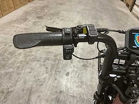 C28 roze elektrische fiets - afbeelding 3 van  13