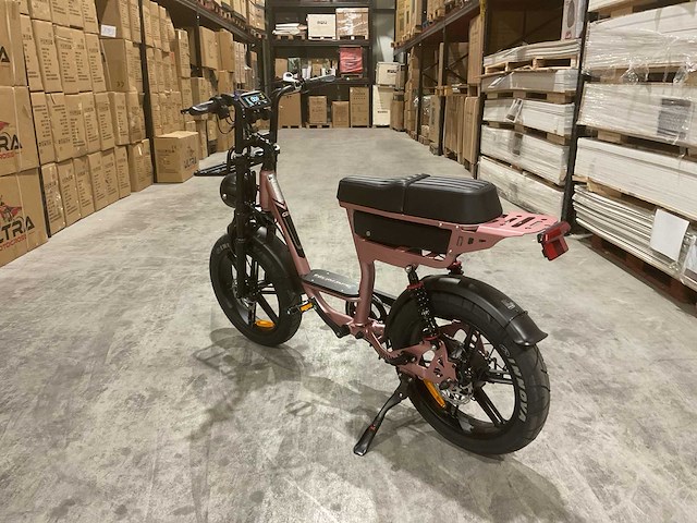 C28 roze elektrische fiets - afbeelding 9 van  13