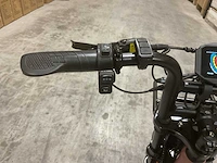 C28 roze elektrische fiets - afbeelding 3 van  23