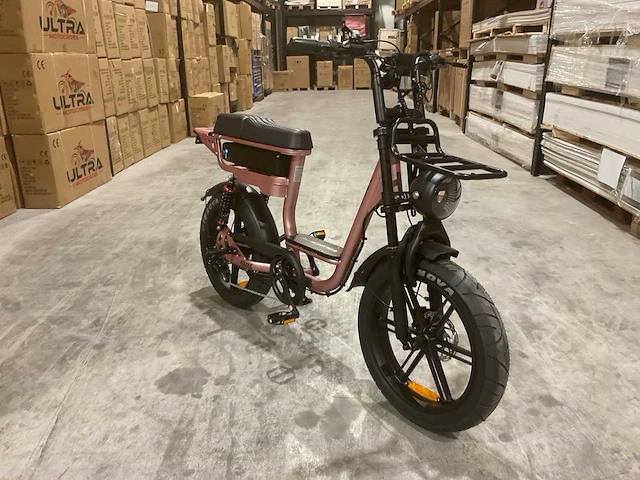 C28 roze elektrische fiets - afbeelding 17 van  23