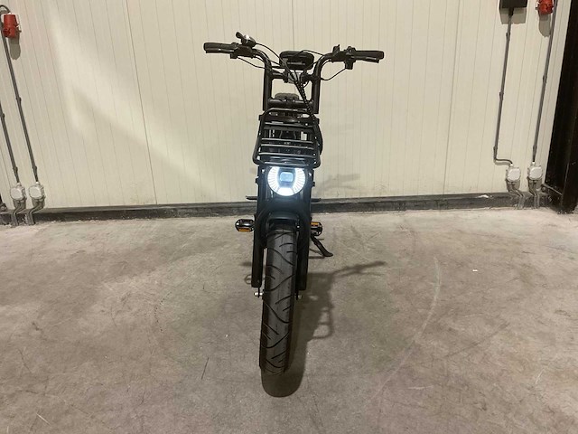 C28 zwart elektrische fiets - afbeelding 61 van  70