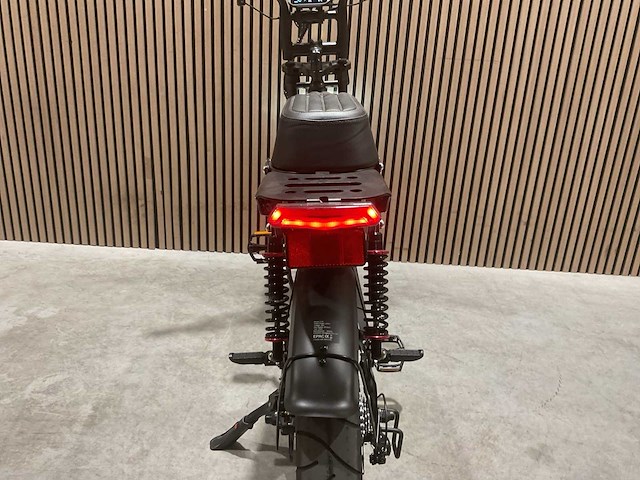 C28 zwart elektrische fiets - afbeelding 32 van  65