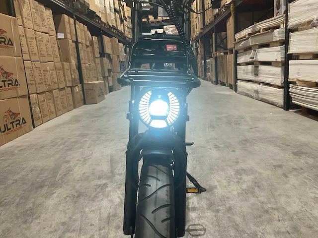 C28 zwart elektrische fiets - afbeelding 10 van  25