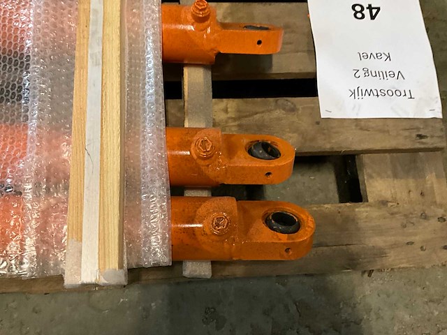 C2s.70.35.400 hydrauliek cilinder (5x) - afbeelding 2 van  5