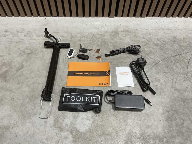 C80 mini black elektrische fiets - afbeelding 60 van  64