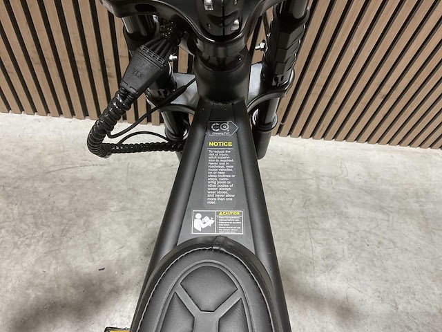 C80 mini black elektrische fiets - afbeelding 17 van  34
