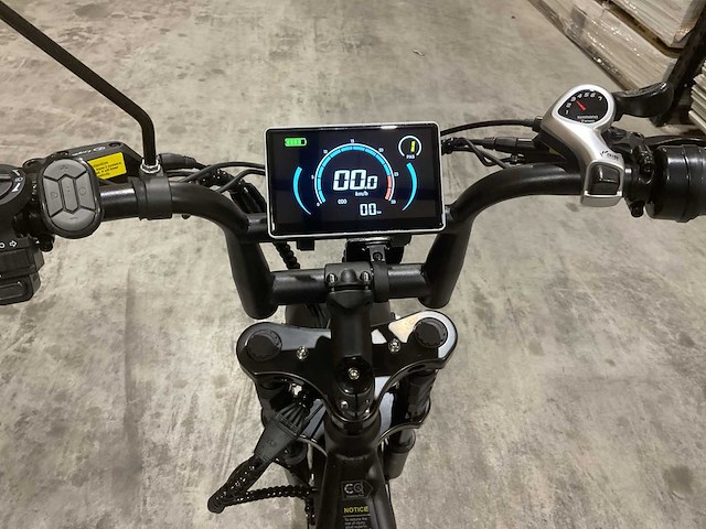 C80 mini black elektrische fiets - afbeelding 2 van  20