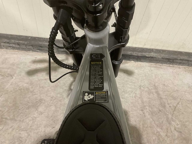 C80 mini nardo grey elektrische fiets - afbeelding 45 van  59