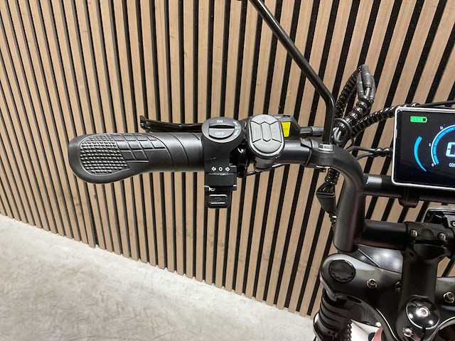 C80 mini roze elektrische fiets - afbeelding 20 van  62