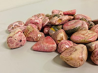 Ca. 1 kilo rhodochrosiet trommelsteen xl - afbeelding 2 van  4