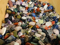 Ca. 10 kilogram trommelstenen luxe mix - afbeelding 4 van  4