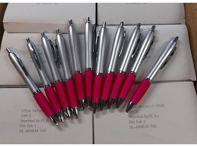 Ca. 1000x balpen, red - afbeelding 1 van  1