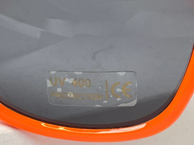 Ca. 1000x zonnebril wayfarer model oranje - afbeelding 4 van  4